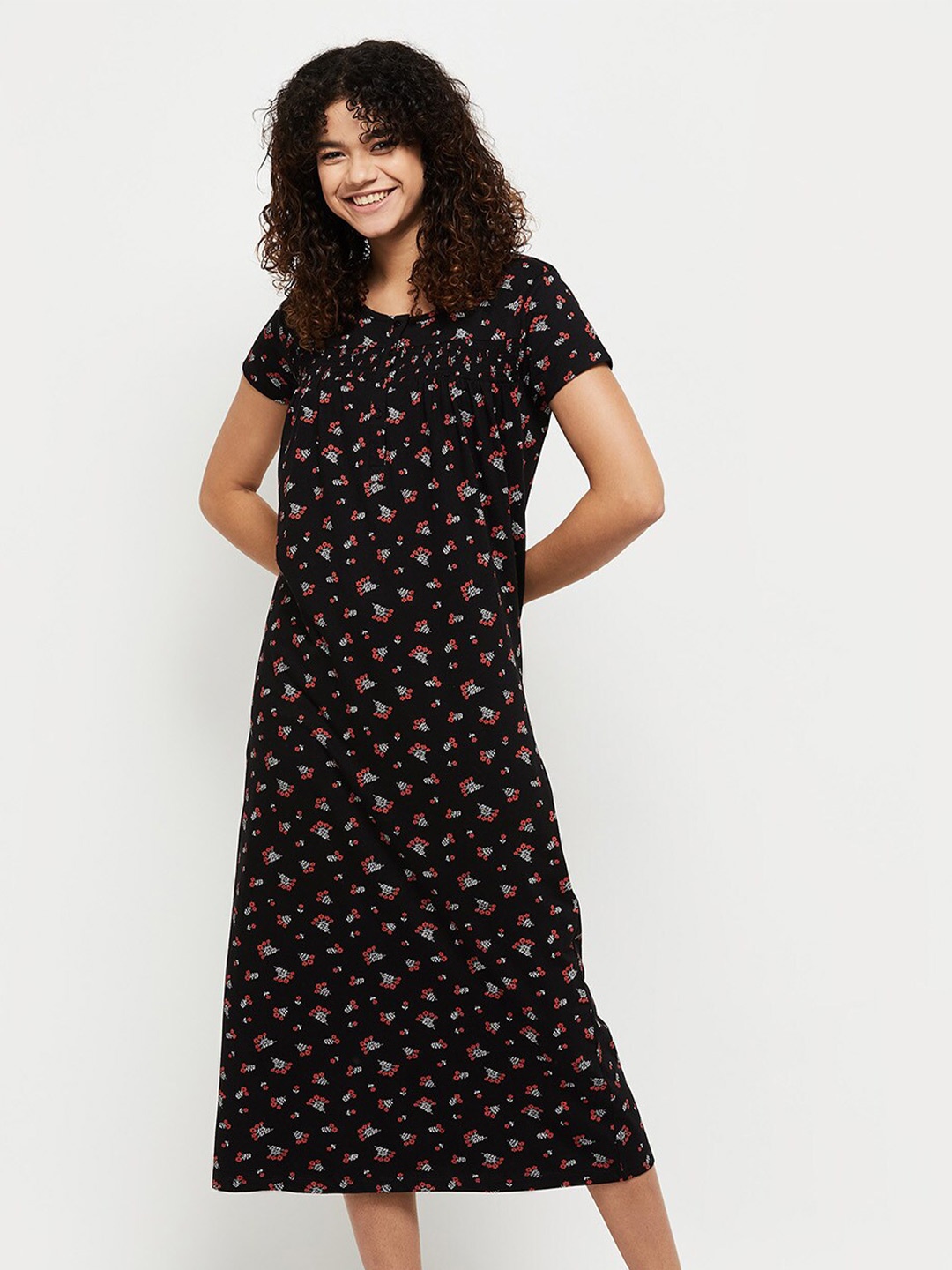 

max Black Floral Printed Nightdress