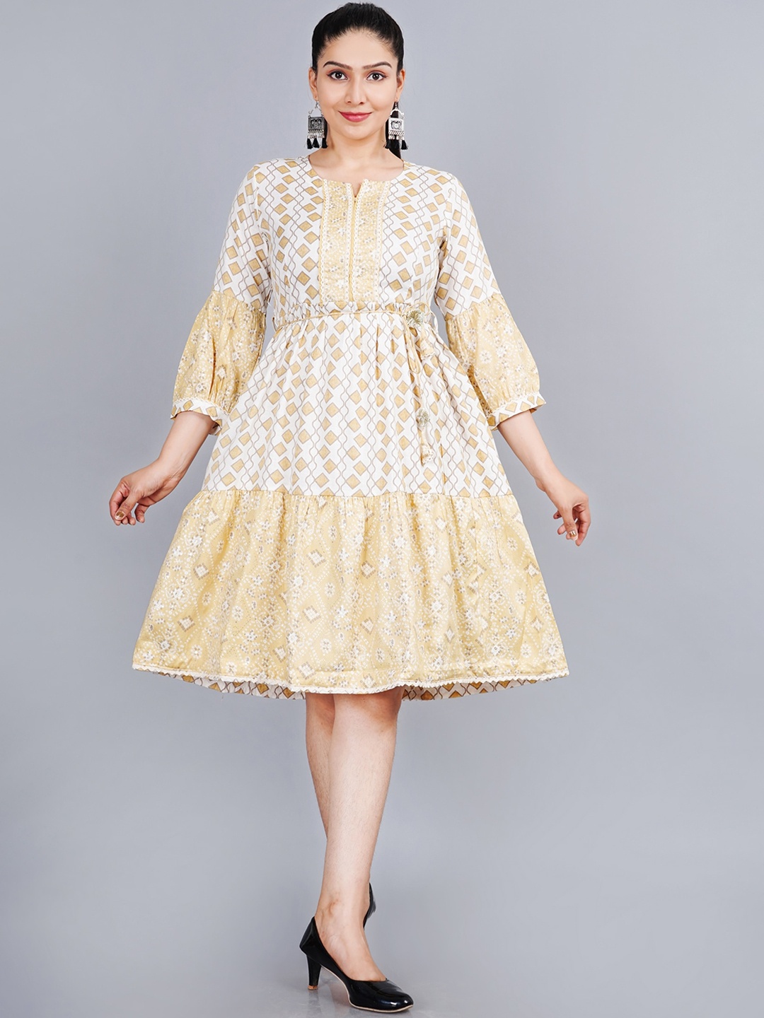

EtnicaWear Beige & Off White Geometric Printed Cotton Dress