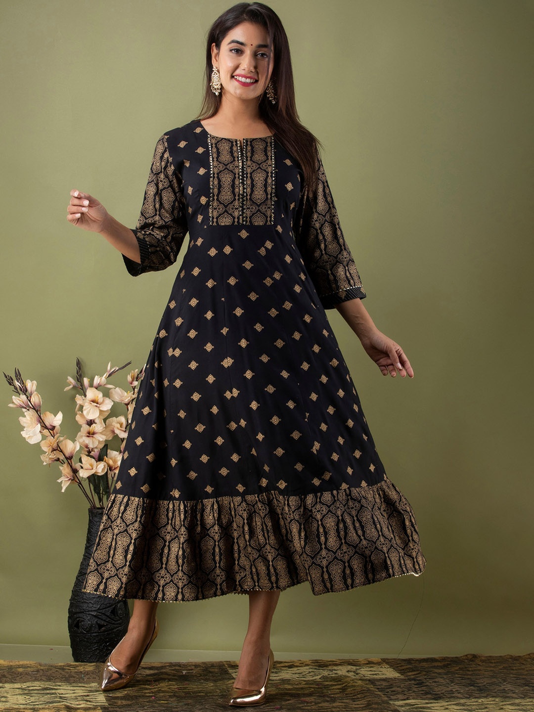 

EtnicaWear Women Ethnic Motifs Gotta Patti Anarkali Kurta, Black