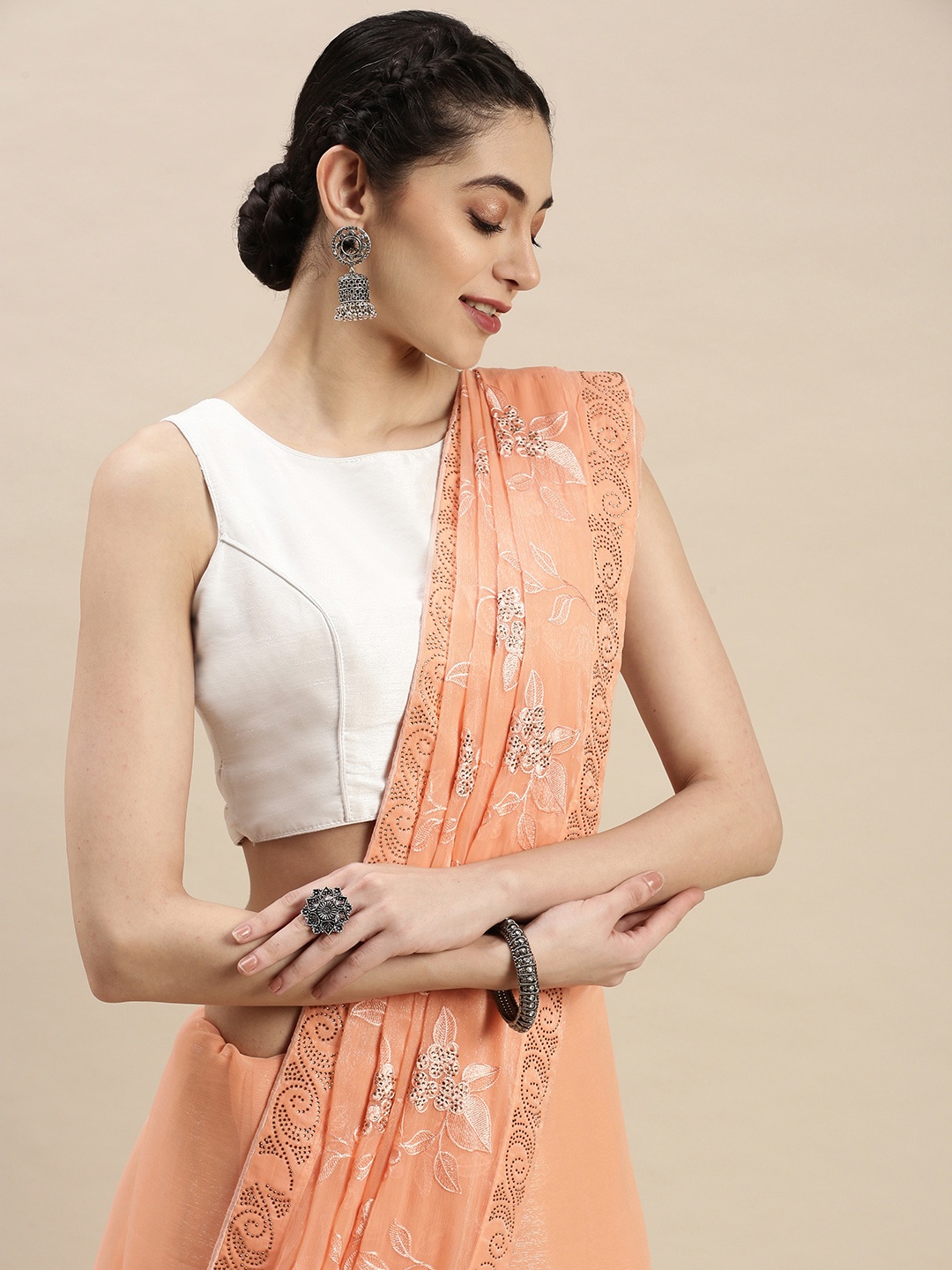 

Pothys Peach-Coloured Ethnic Embroidery Sequinned Pure Chiffon Saree