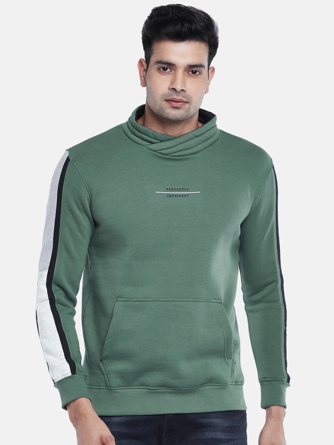 

BYFORD by Pantaloons Men Green Sweatshirt