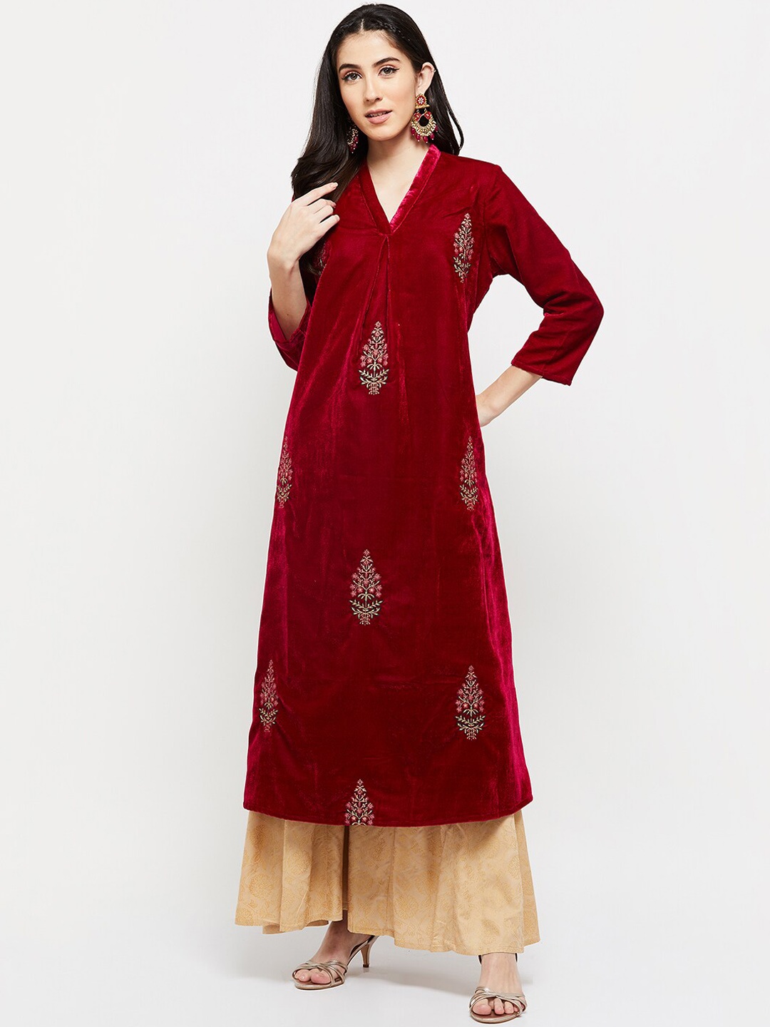 

max Women Red Ethnic Motifs Embroidered Thread Work Kurta