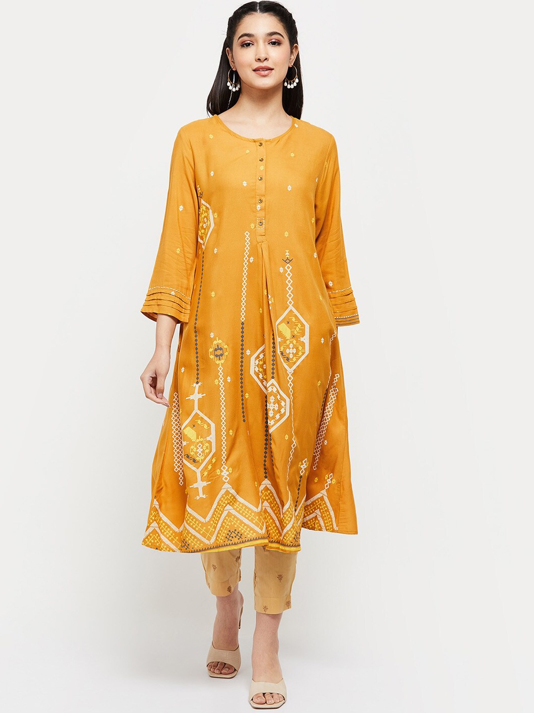 

max Women Mustard Yellow Ethnic Motifs Printed Kurta