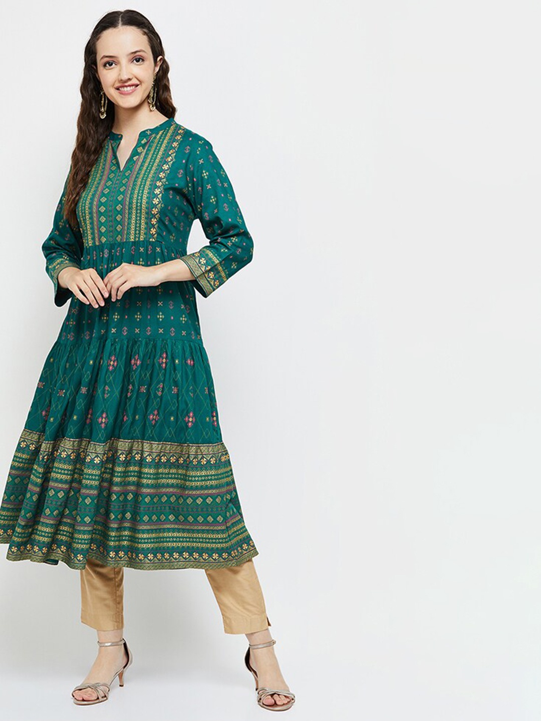 

max Women Green & Gold-Toned Ethnic Motifs Printed Anarkali Kurta