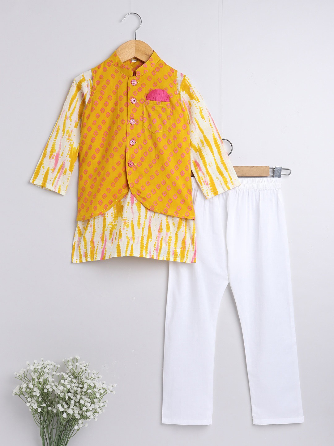 

The Magic Wand Boys Yellow Ethnic Motifs Printed Pure Cotton Kurta with Pyjamas