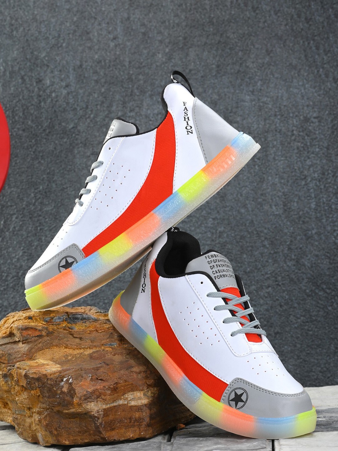 

ARIVO Men Woven Design Sneakers, White