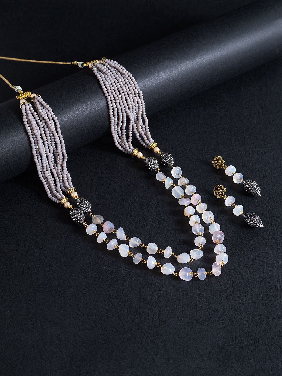 

Golden Peacock Grey & Off White Layered Beaded Jewellery Set