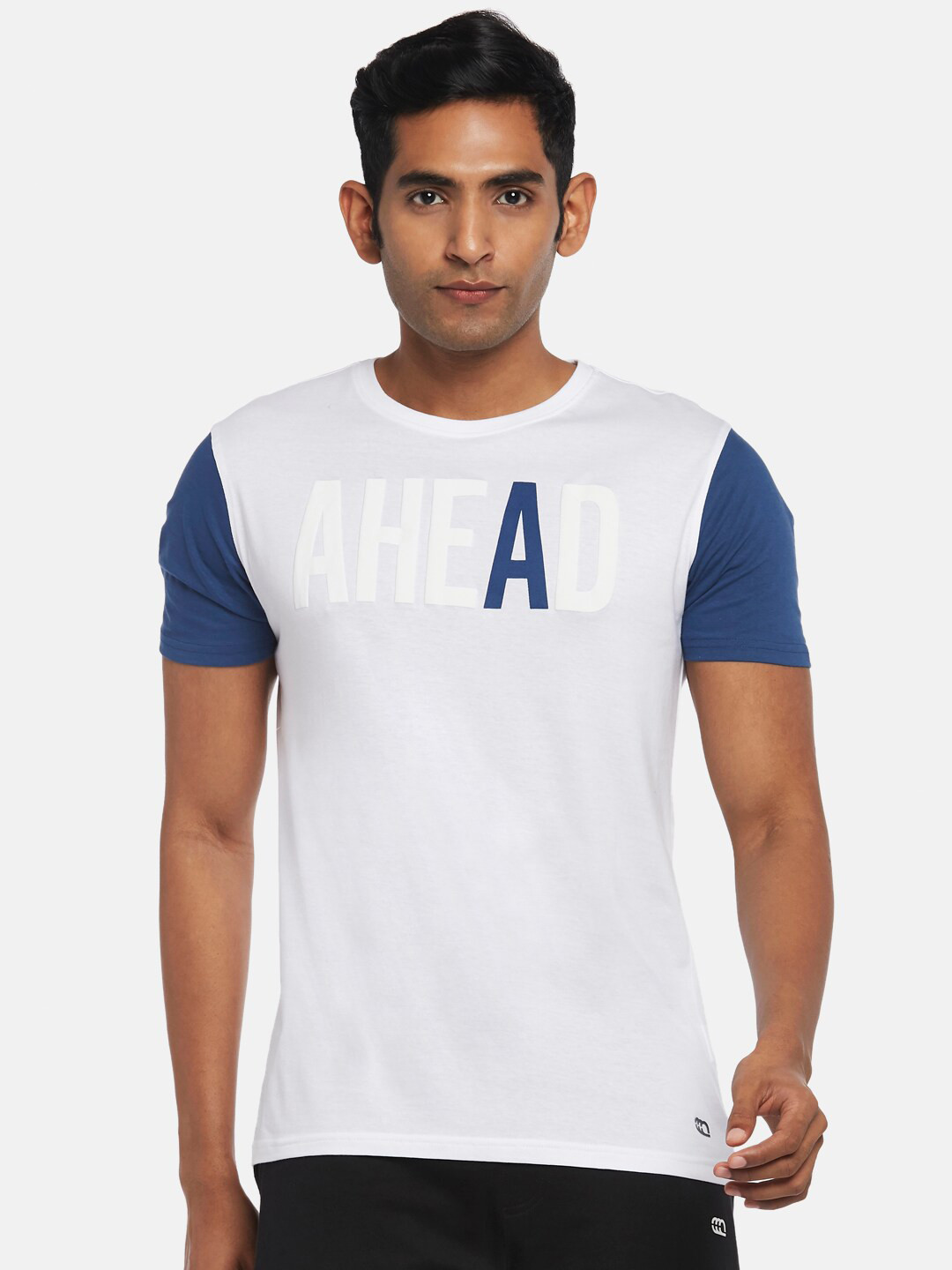 

Ajile by Pantaloons Men Typography Printed Slim Fit Cotton T-shirt, White