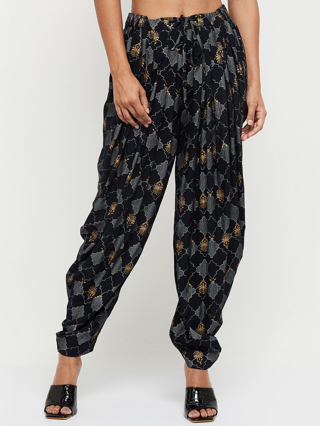 

max Women Printed Cotton Patiala Pants, Black