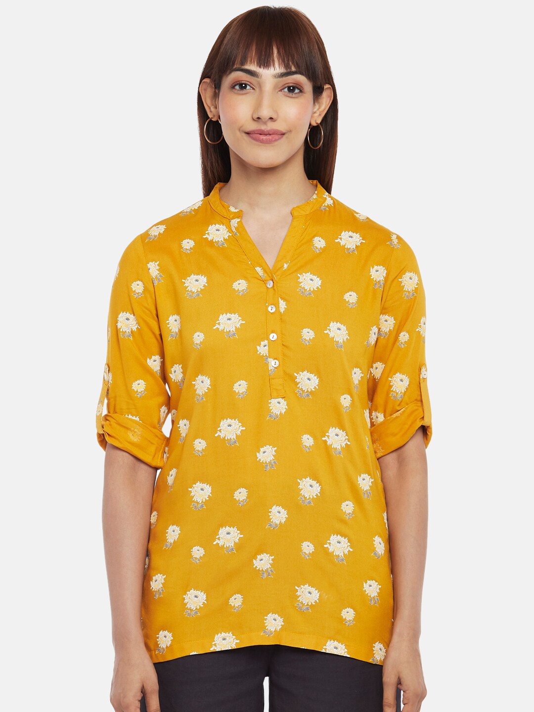 

AKKRITI BY PANTALOONS Women Floral Printed Mandarin Collar Tunic, Mustard