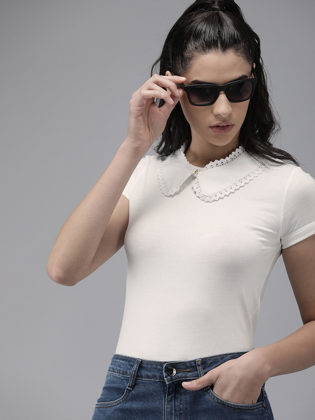 

The Roadster Lifestyle Co. Regular Top with Detachable Crochet Collar, White
