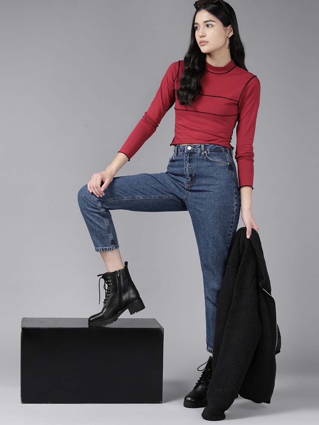 

The Roadster Lifestyle Co. Women Solid High Neck Contrast Stitch Detail Top, Red