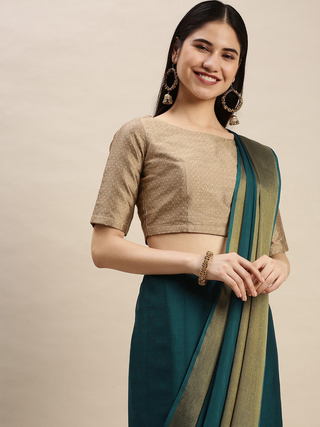 

Pothys Green Pure Chiffon Solid Saree