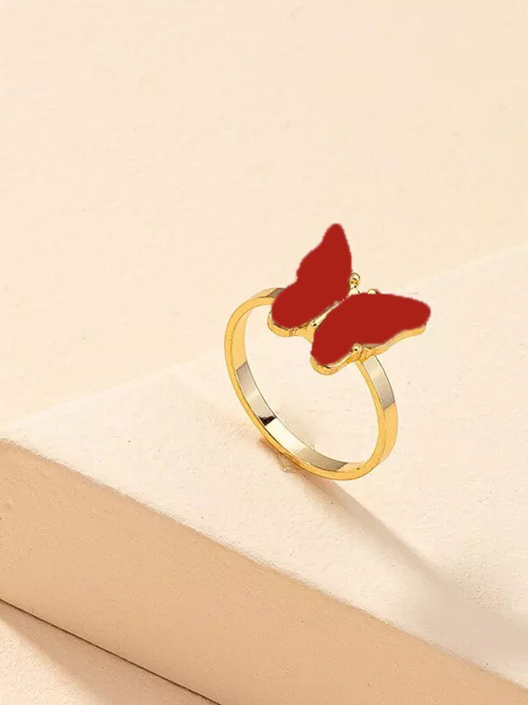 

Pinapes Gold-Plated Butterfly Design Ring, Red