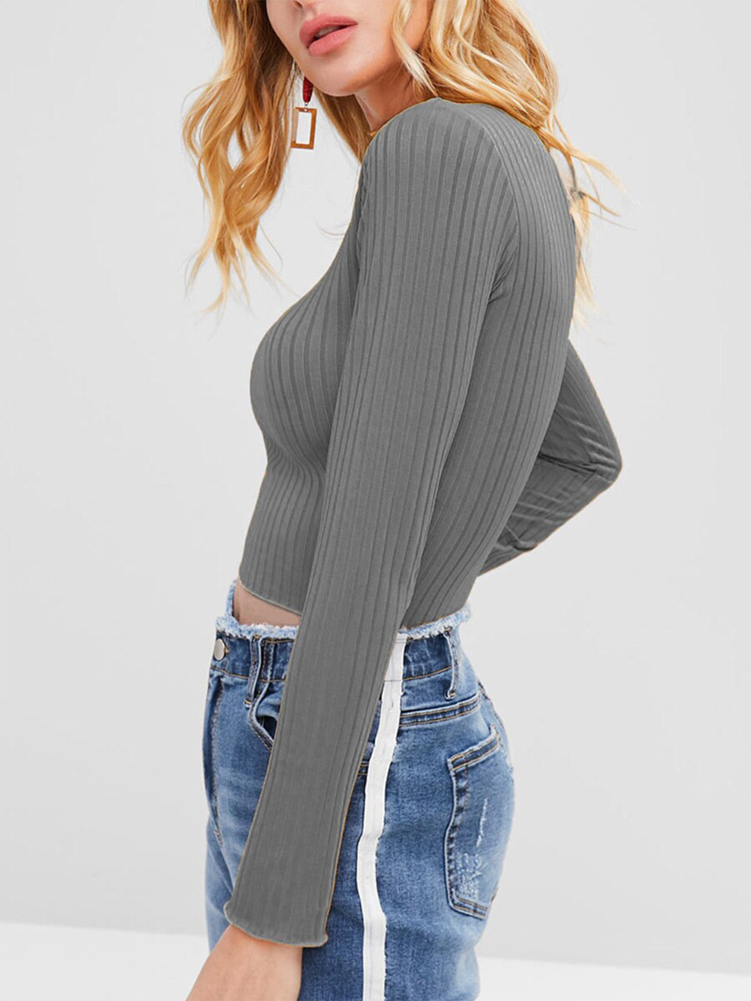 

URBANIC Women Solid Pullover, Grey