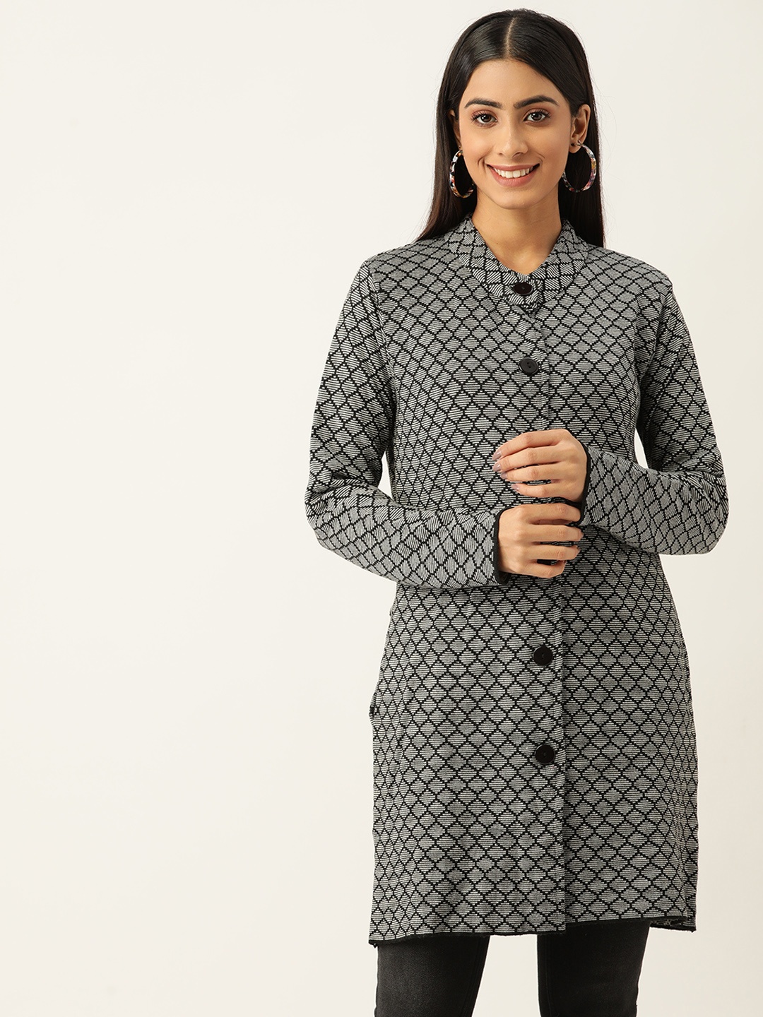 

American Eye Women Black & Grey Acrylic Self-Design Longline Cardigan