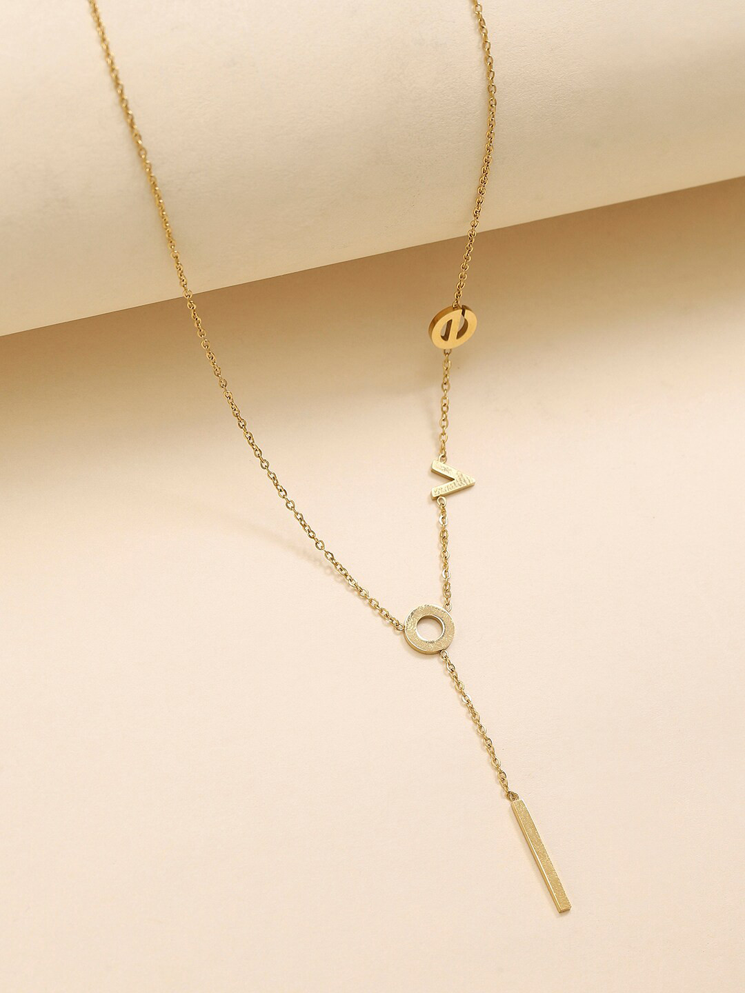 

Voylla Gold-Plated Chain