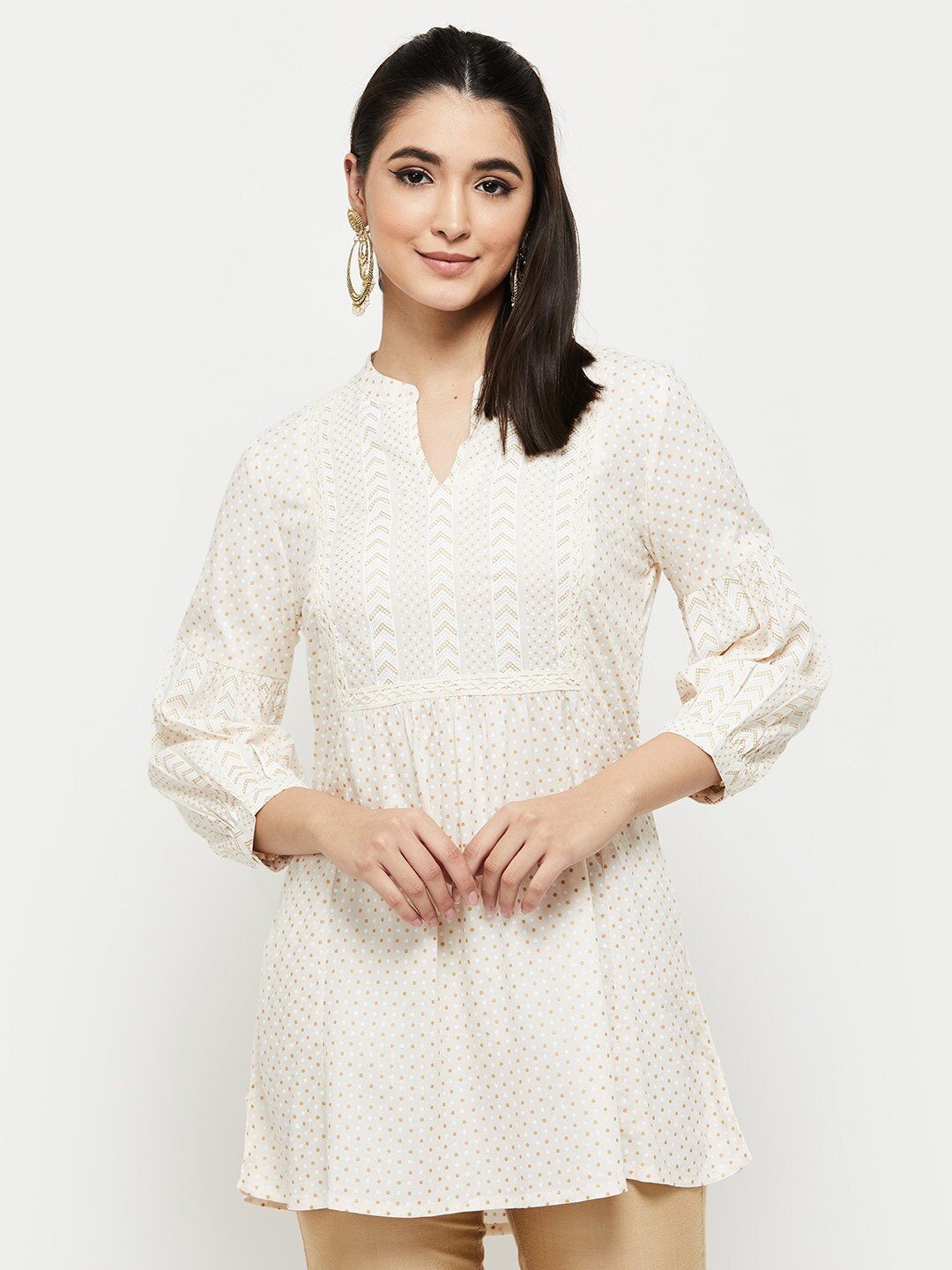

max Off Women Geometric Printed Mandarin Collar Tunic, Off white
