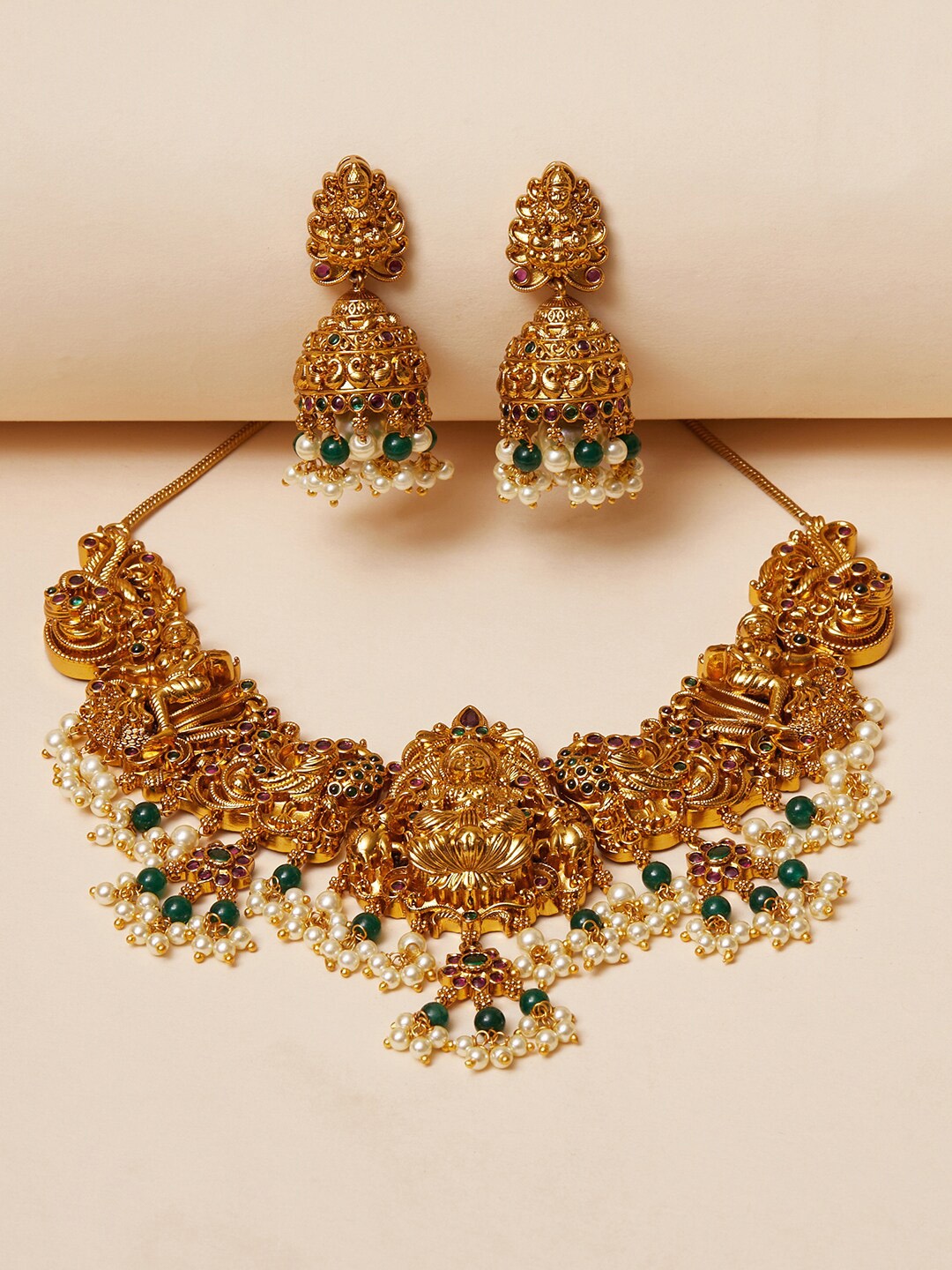 

Voylla Gold-Plated Stone-Studded & Beaded Jewellery Set
