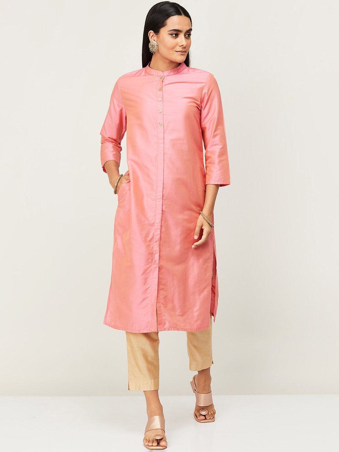 

Melange by Lifestyle Women Pink Flared Sleeves Thread Work Kurta
