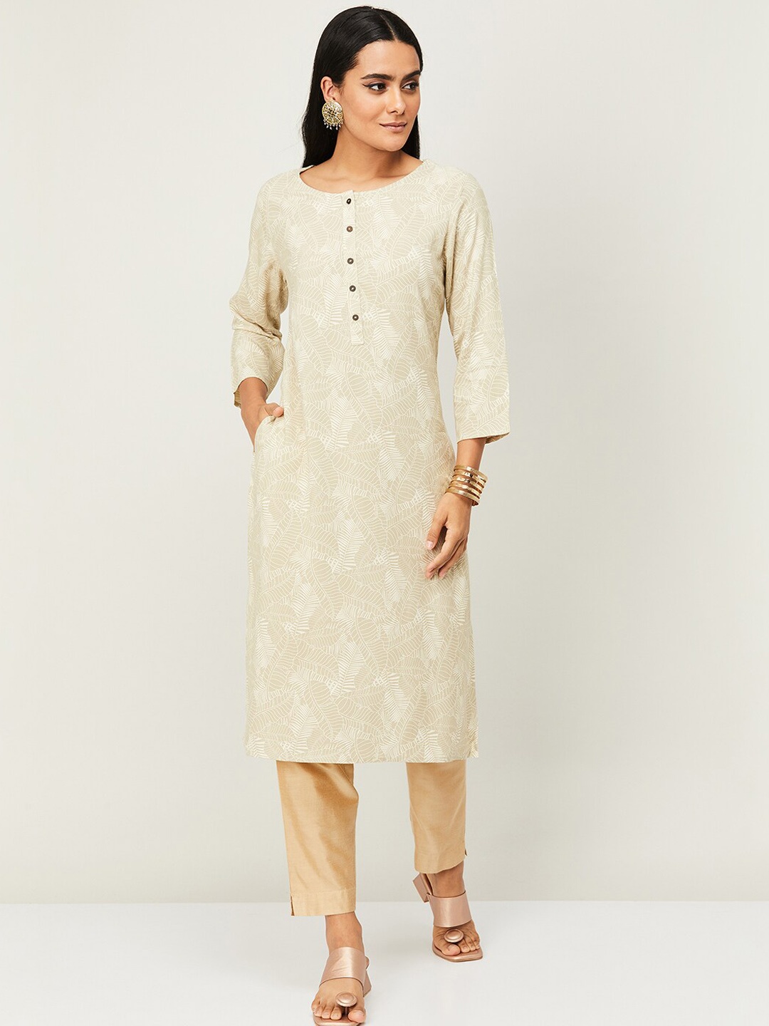 

Melange by Lifestyle Women Beige Ethnic Motifs Print Straight Kurta