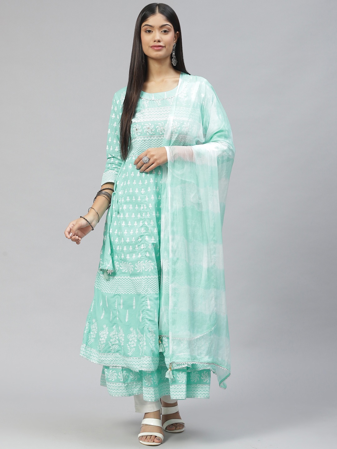 

Mishpra Women Sea Green Floral Printed Anarkali Kurta with Dupatta