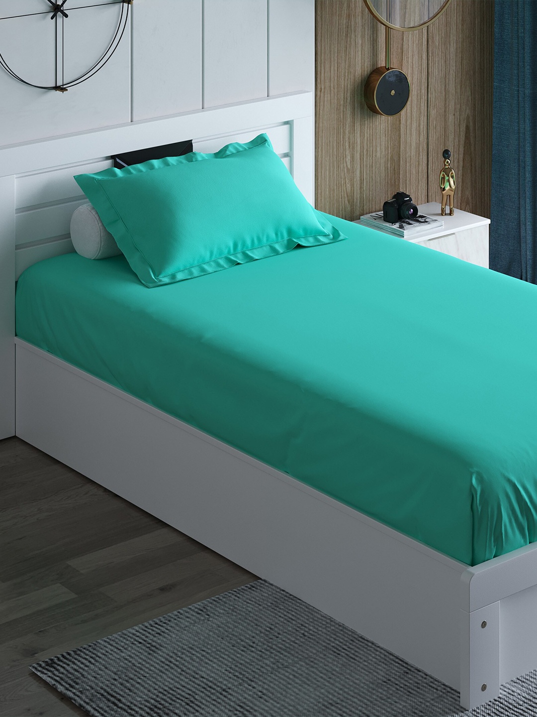 

Home Centre Solid 210 TC Single Bedsheet with 1 Pillow Cover, Green