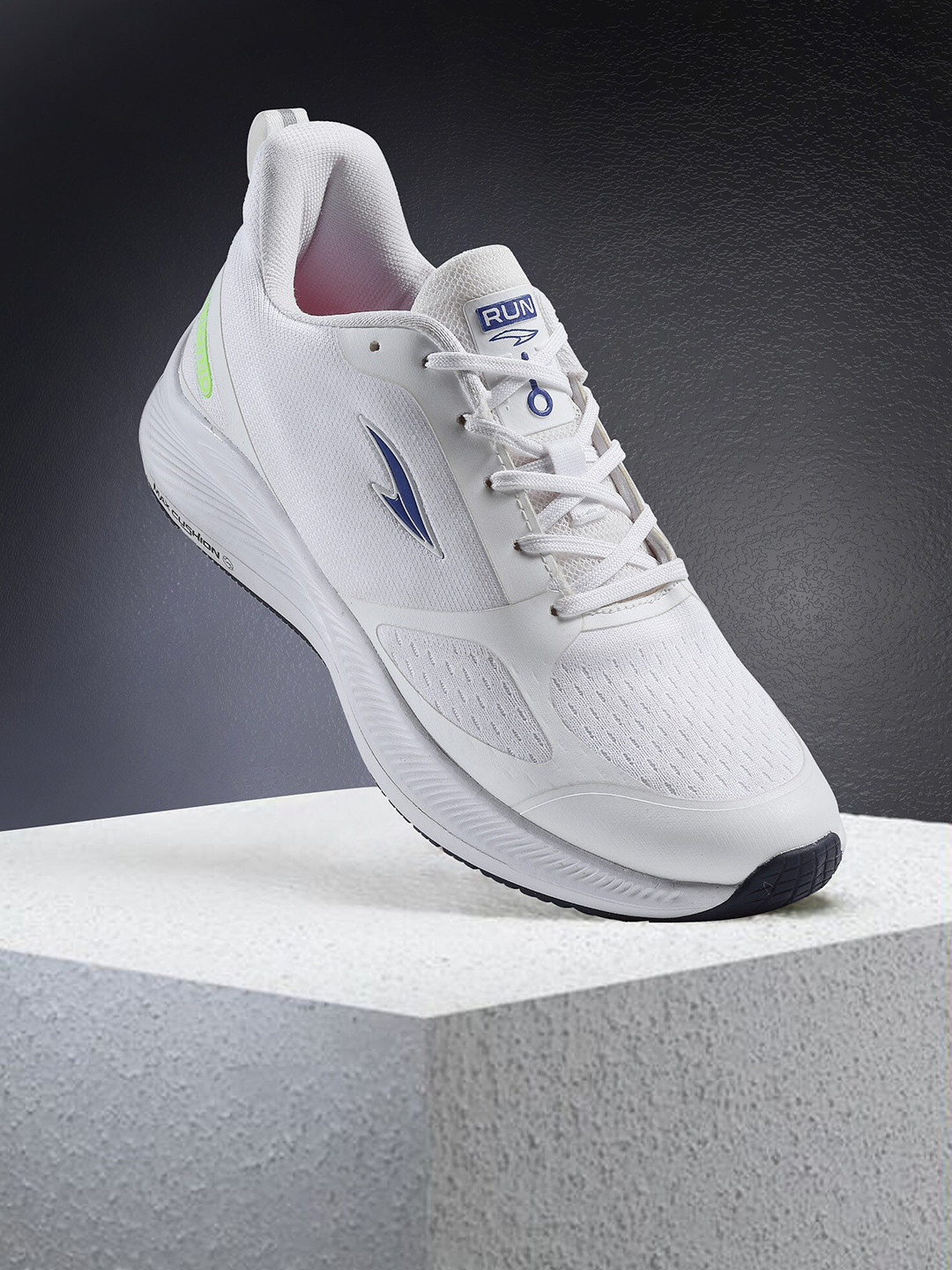 

ASIAN Men Mesh Running Non-Marking Shoes, White