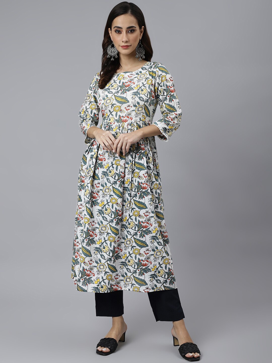 

Janasya Women White Cotton Floral Block Print Flared Kurta