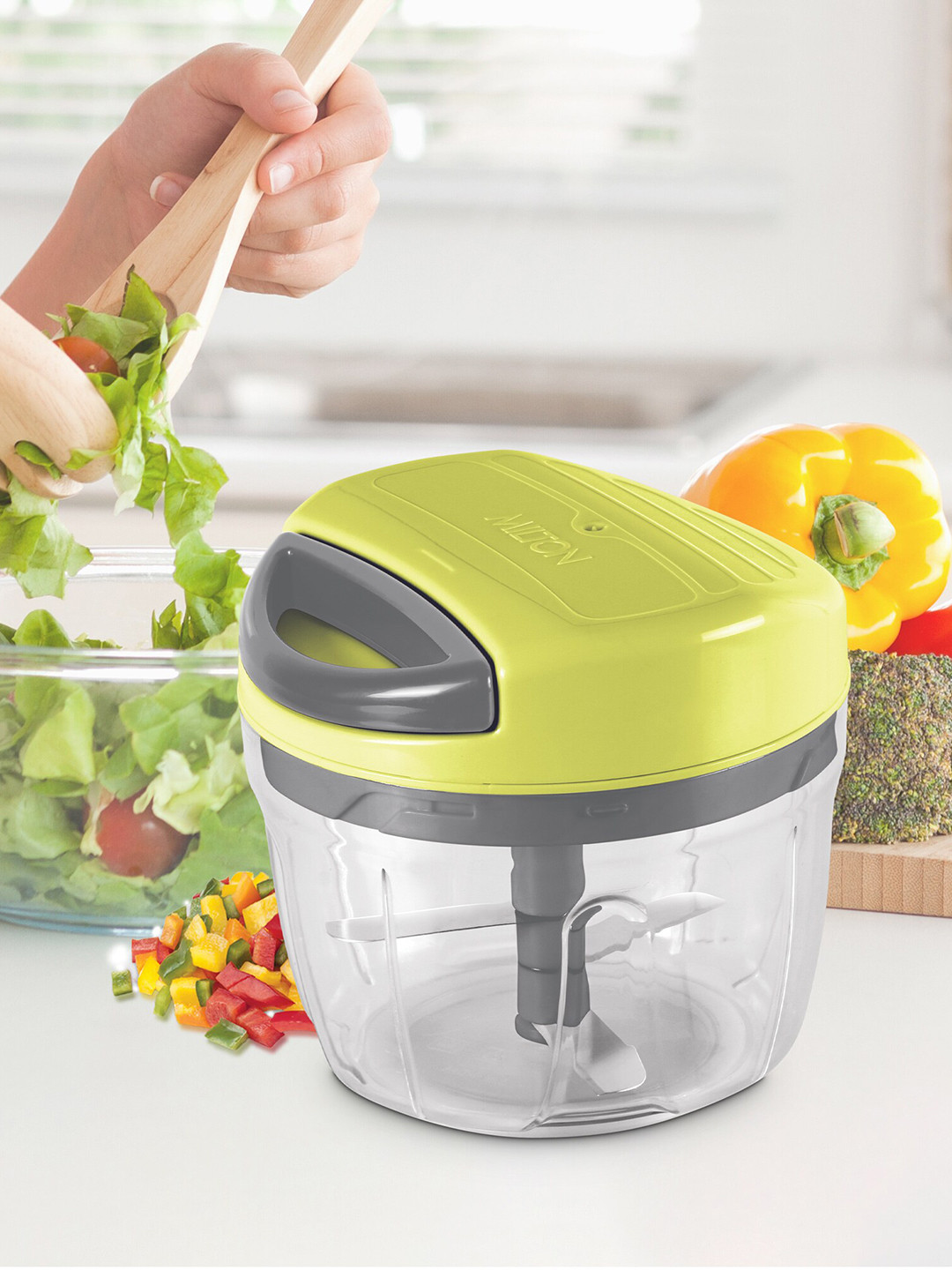 

Milton Transparent & Yellow Solid Xpress Safe Chopper 465 ml