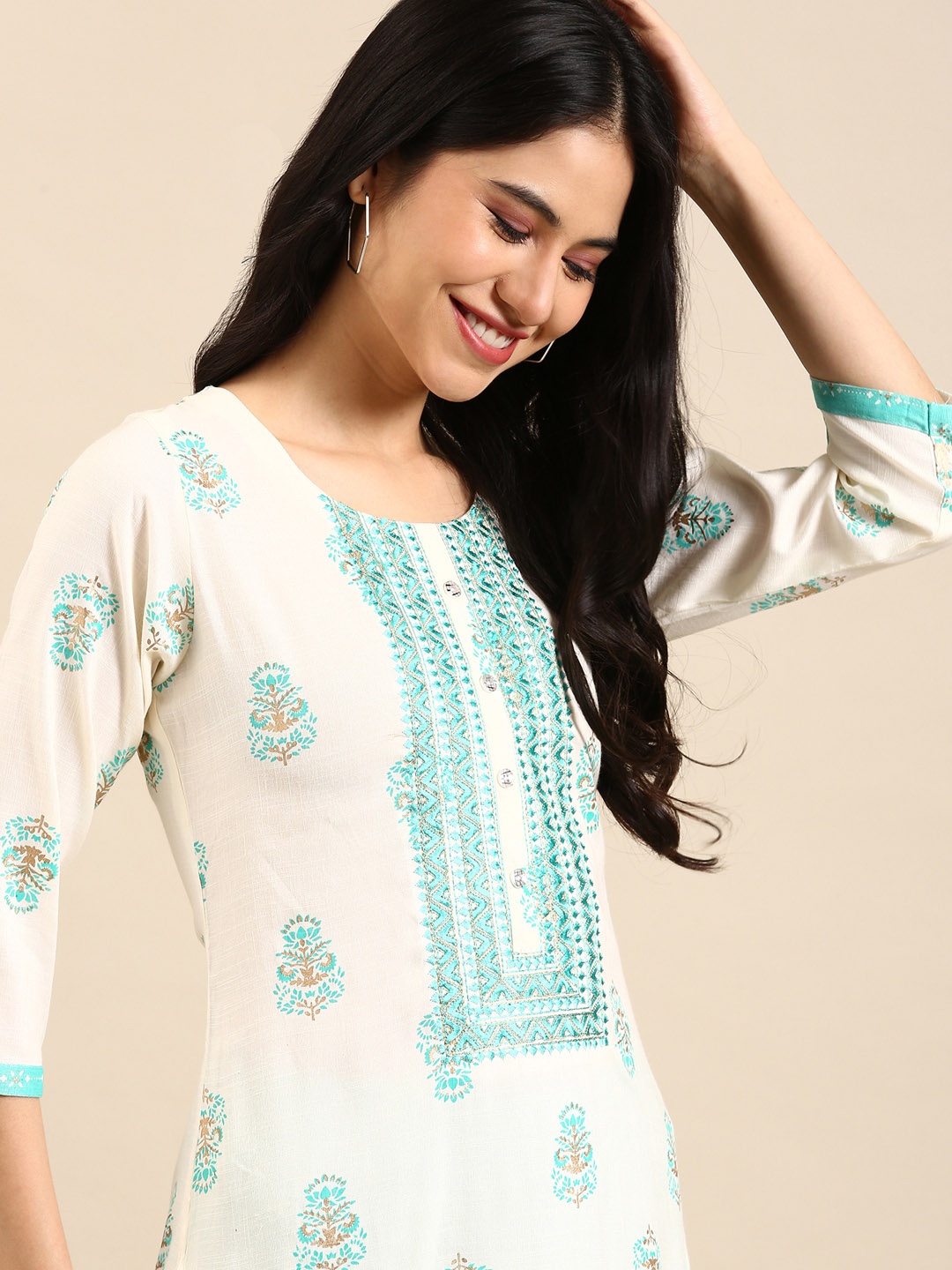 

SHOWOFF Women Cream-Coloured Floral Printed Thread Work Chanderi Cotton Kurta with Trousers
