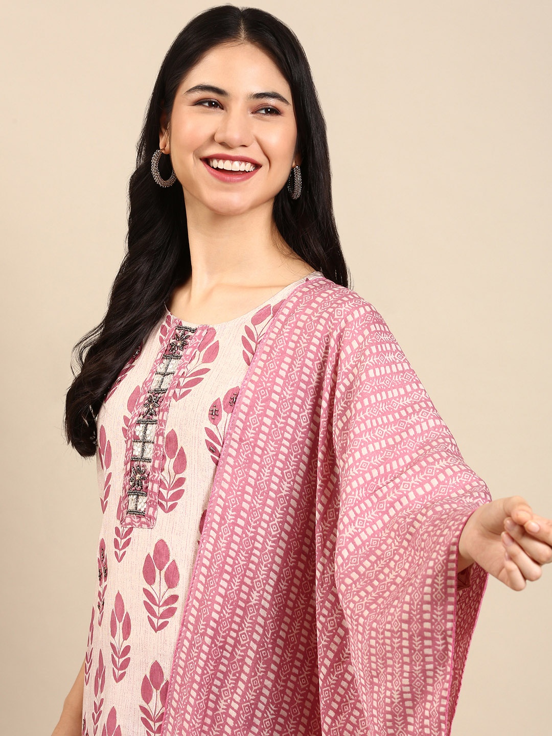 

SHOWOFF Women Cream-Coloured Ethnic Motifs Printed Beads and Stones Chanderi Silk Kurta with Trousers & With