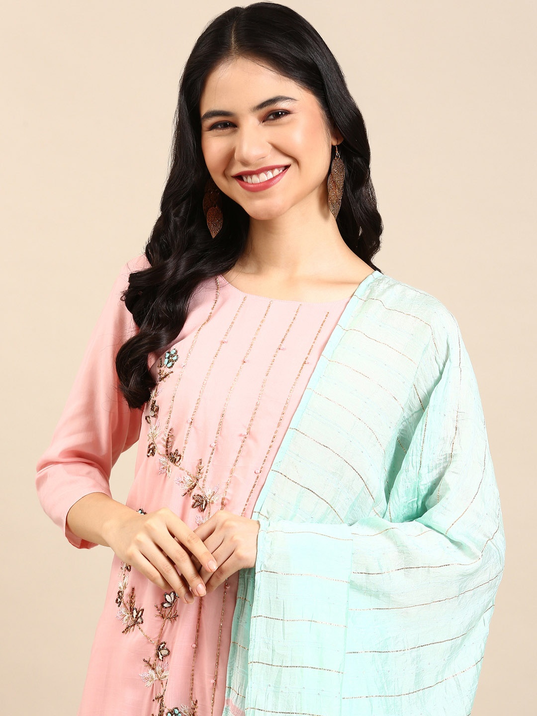 

SHOWOFF Women Peach-Coloured Empire Beads and Stones Chanderi Silk Kurta with Sharara & With Dupatta