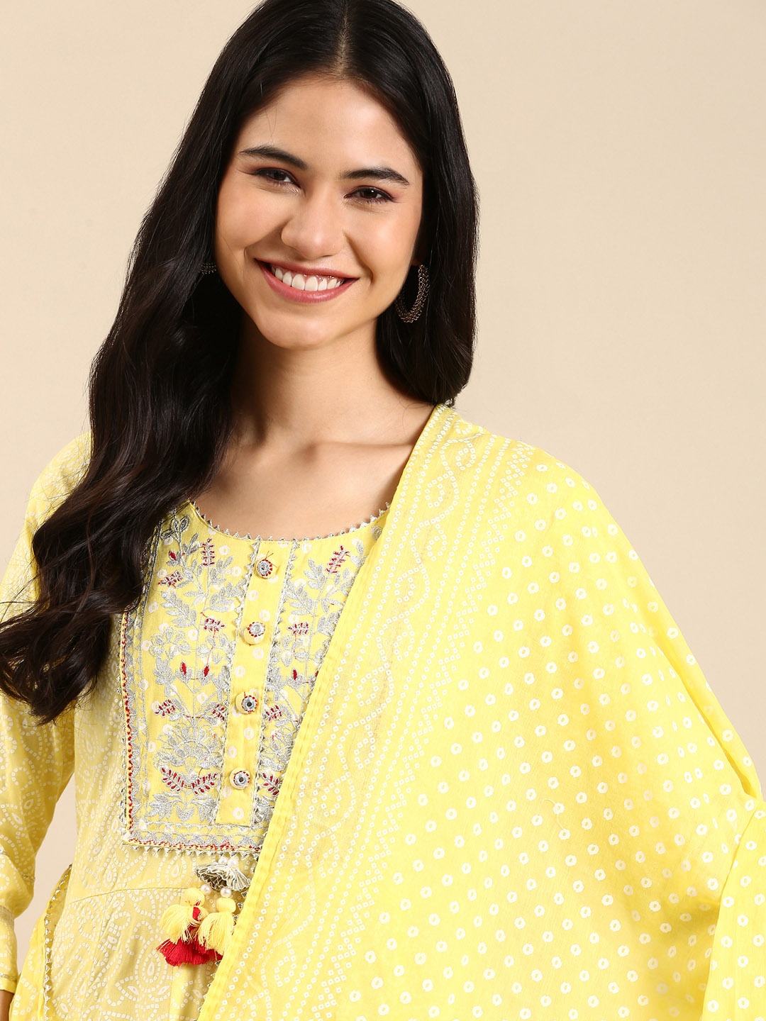 

SHOWOFF Women Yellow Bandhani Printed Empire Gotta Patti Kurta with Trousers & With Dupatta