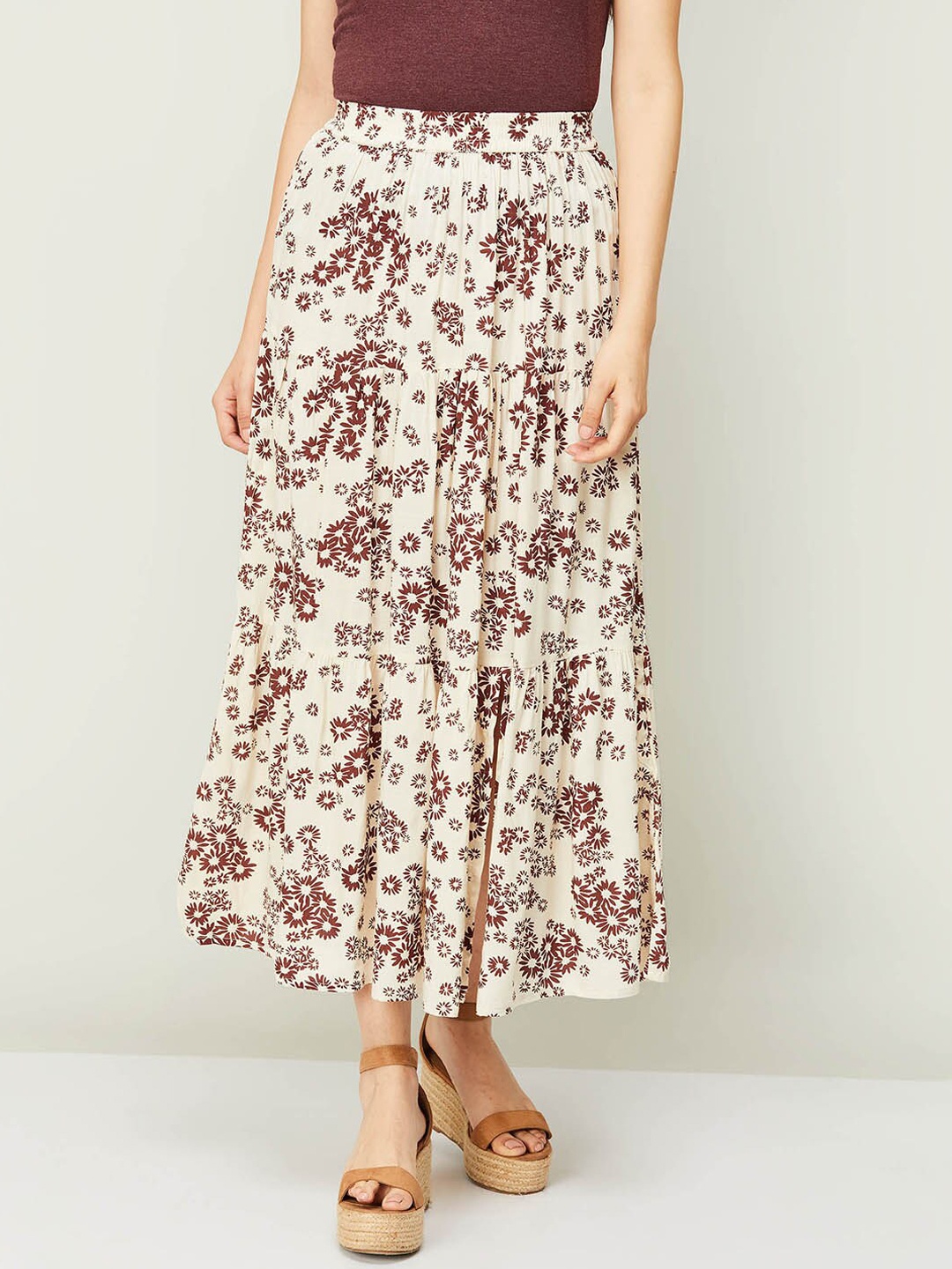 

Fame Forever by Lifestyle Women Beige Floral Printed Culottes Trousers