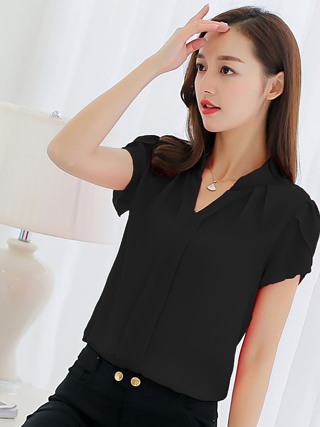 

La Aimee Classy Black Solid Top