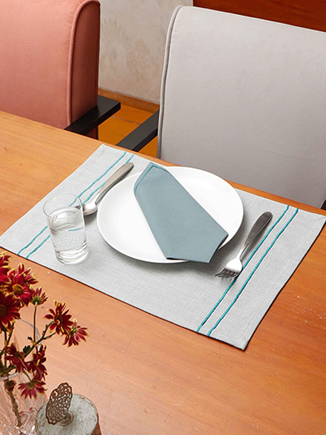 

ZEBA Set Of 6 Green Embroidered Table Placemats With Napkins
