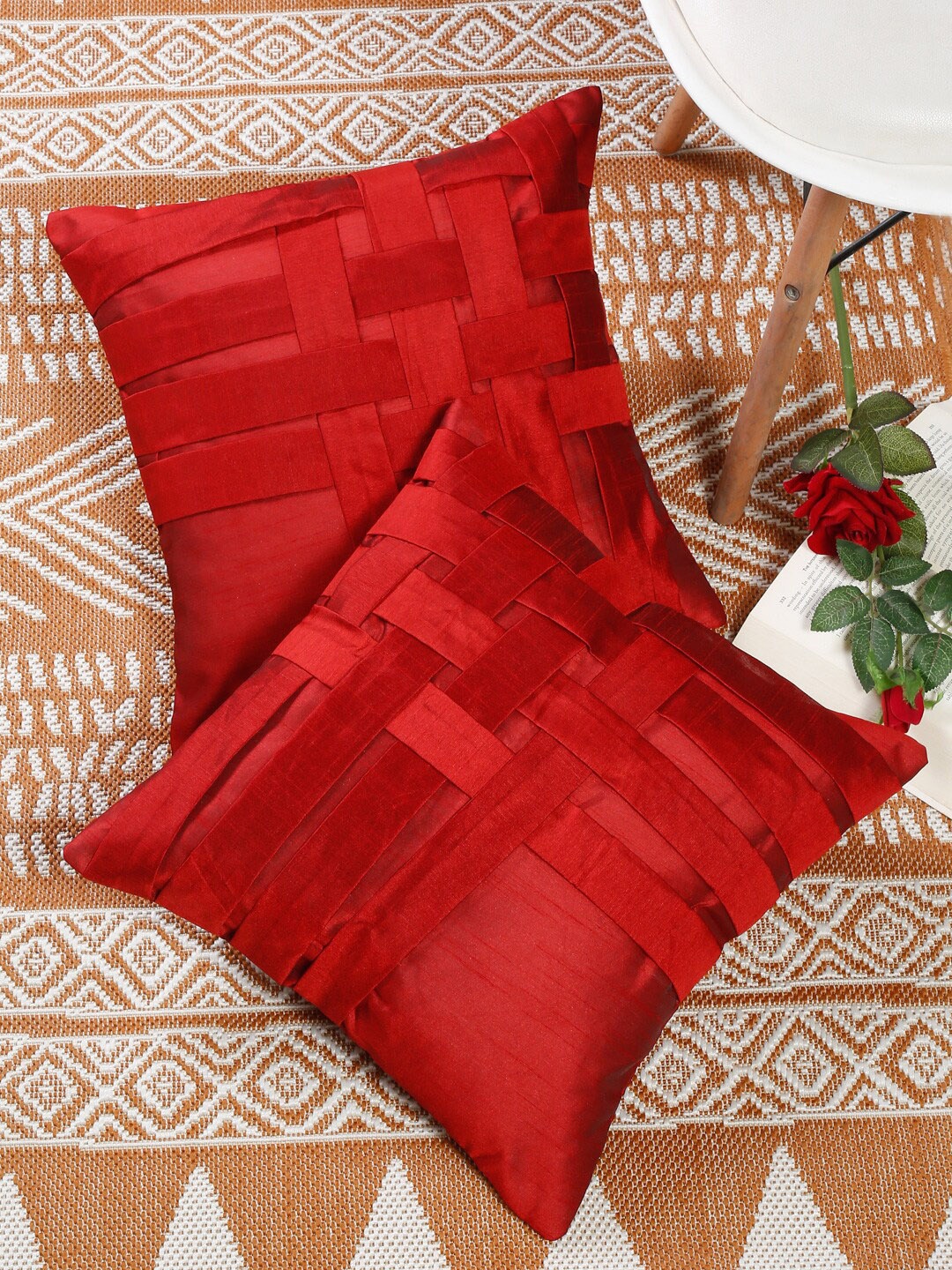 

MULTITEX Red Set of 2 Striped Velvet Square Cushion Covers