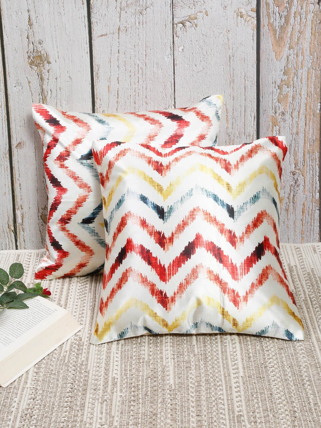 

MULTITEX Set of 2 Geometric Velvet Square Cushion Covers, Maroon