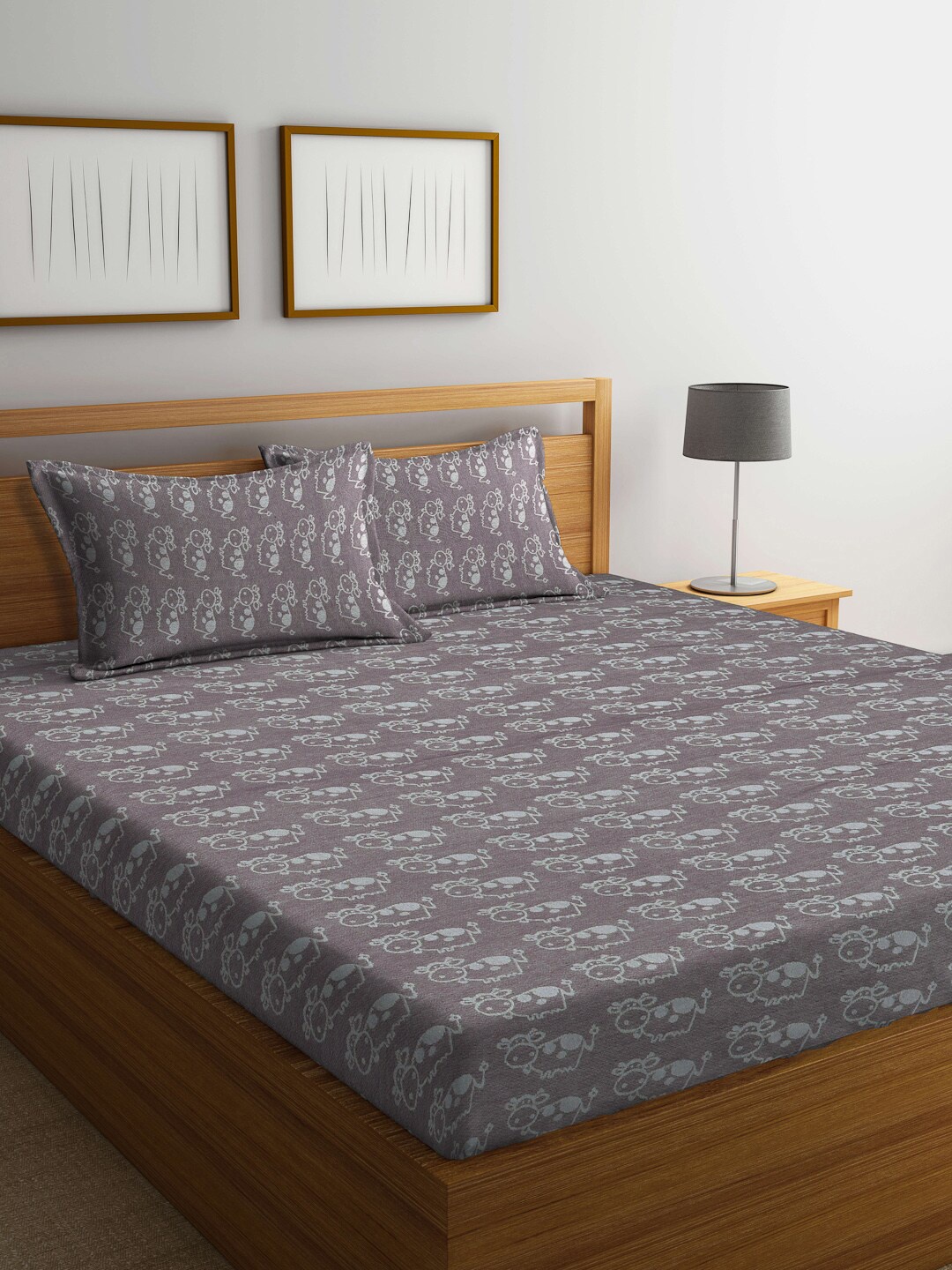 

KLOTTHE Graphic 349 TC Cotton GSM 280 King Bedsheet with 2 Pillow Covers, Grey