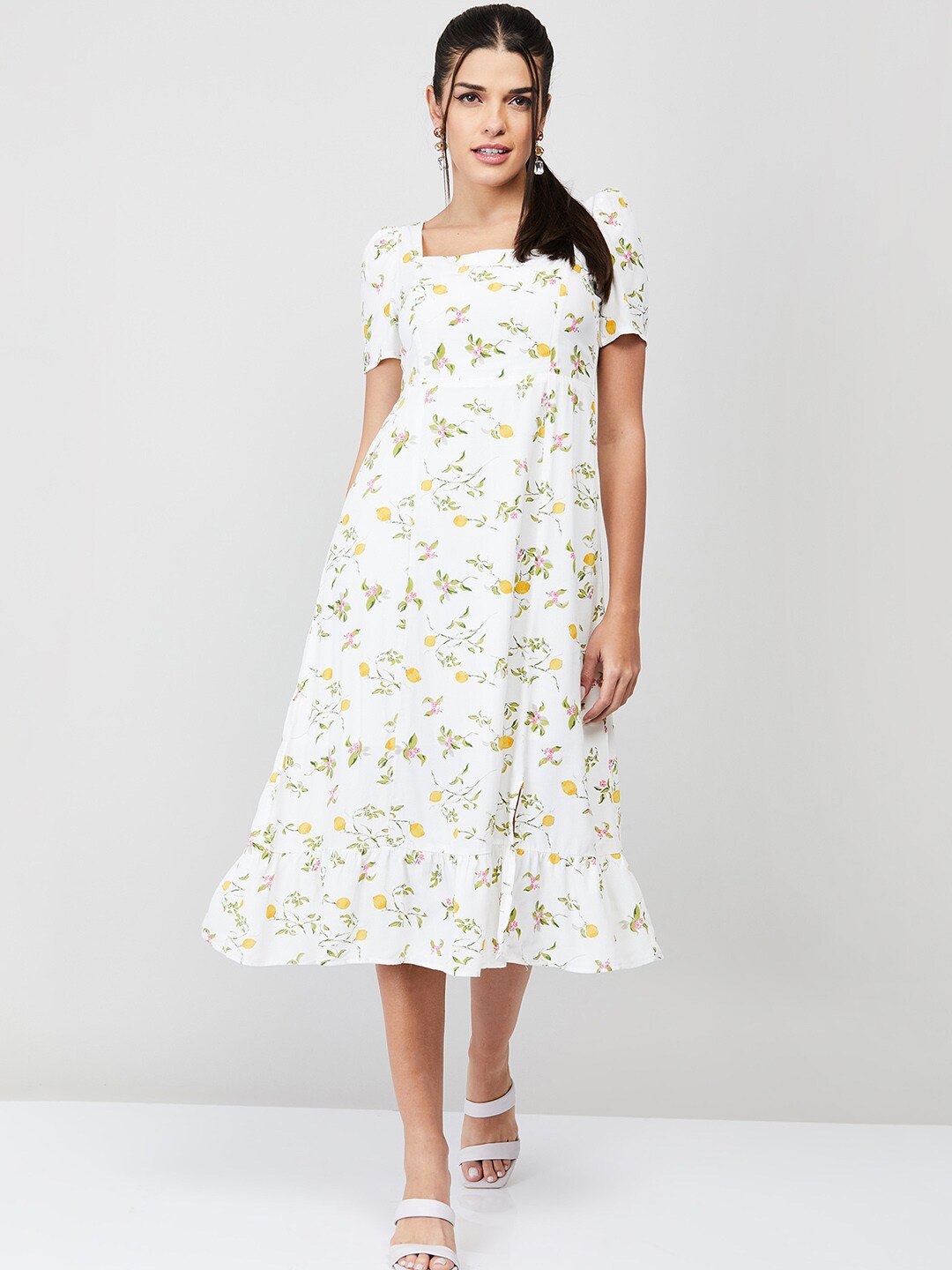 

CODE by Lifestyle White Floral Midi Dress