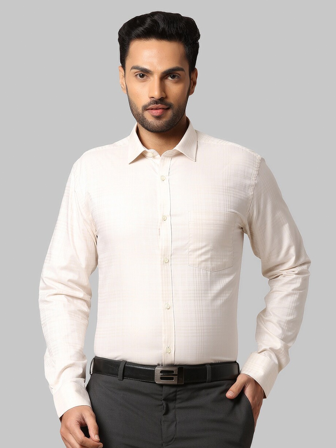 

Park Avenue Men Yellow Slim Fit Striped Formal Shirt
