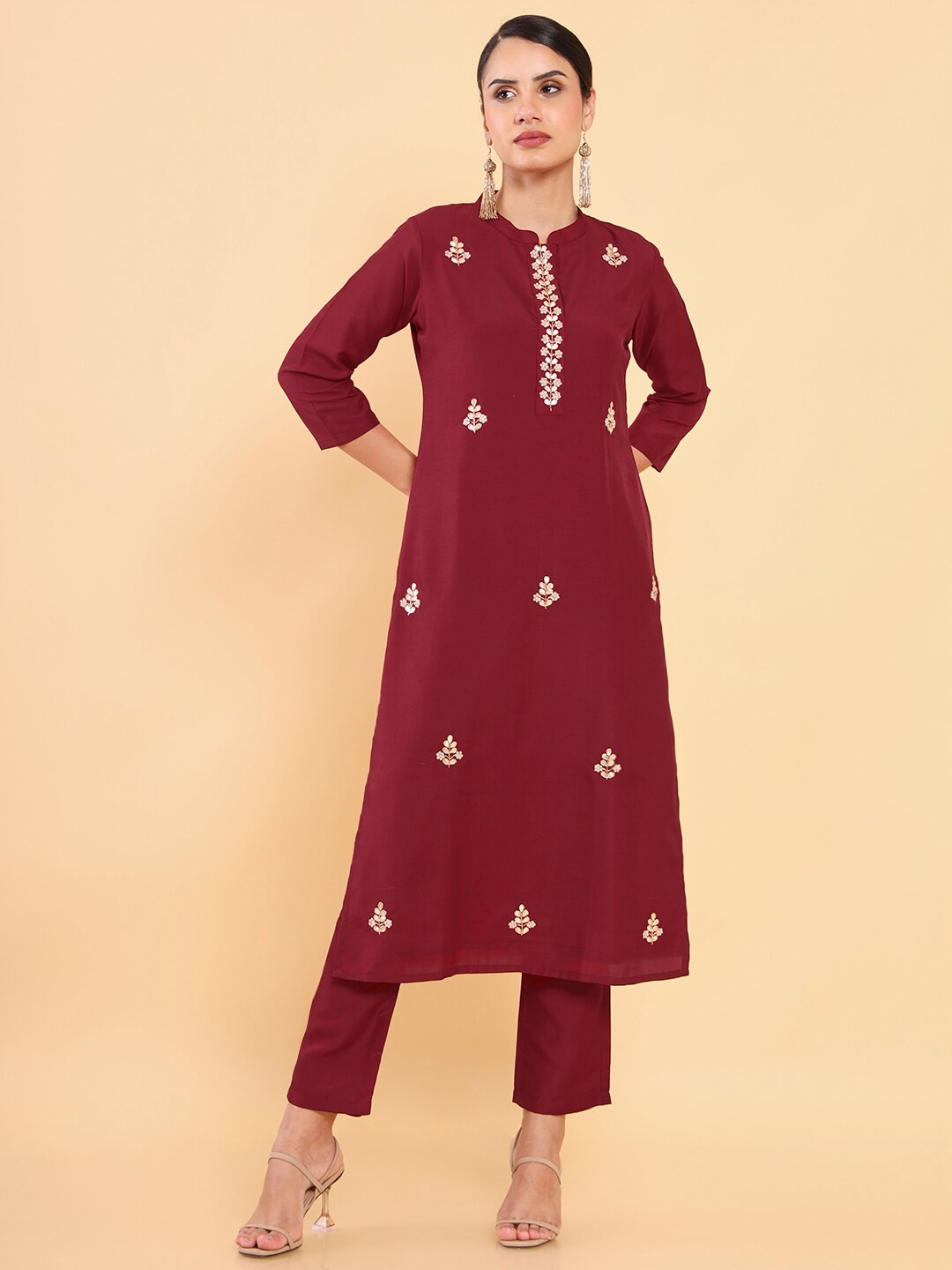 

Soch Women Maroon Floral Printed Thread Work Kurta with Trousers