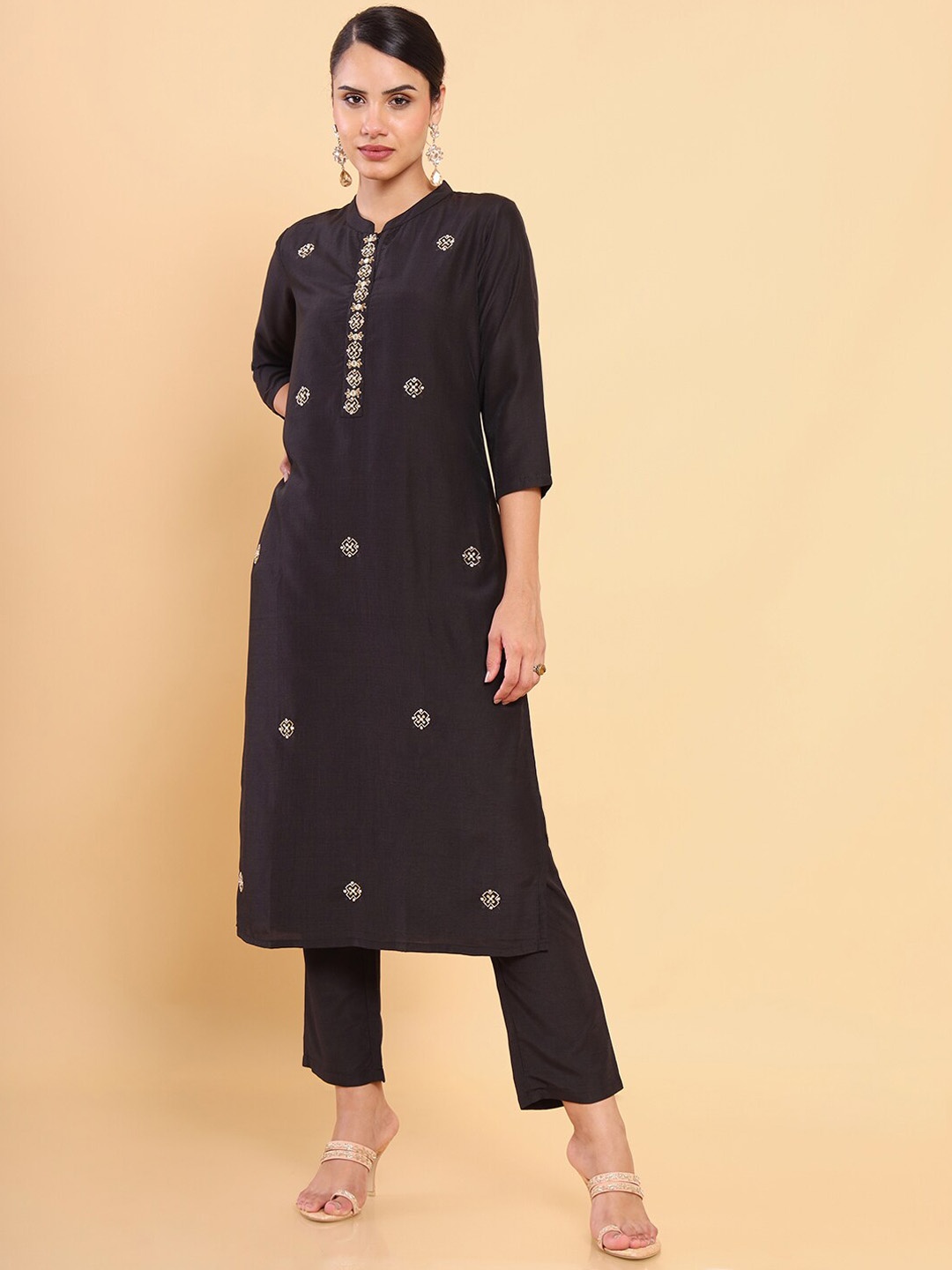 

Soch Women Black Floral Printed Beads and Stones Kurta with Trousers