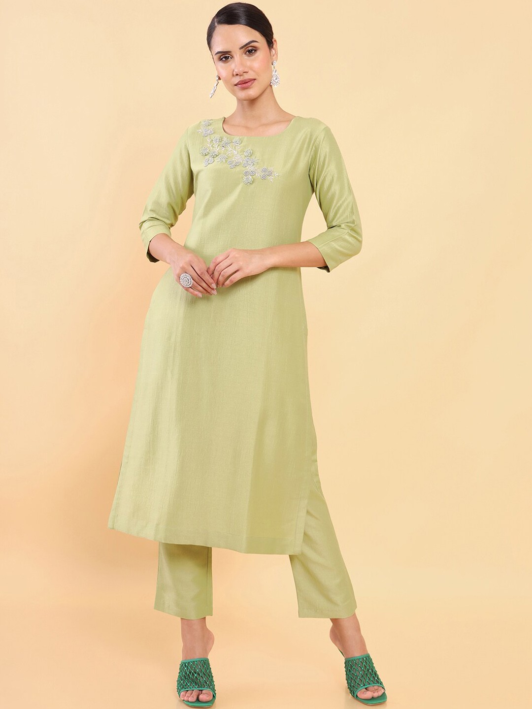 

Soch Women Green Floral Embroidered Beads and Stones Kurta with Trousers