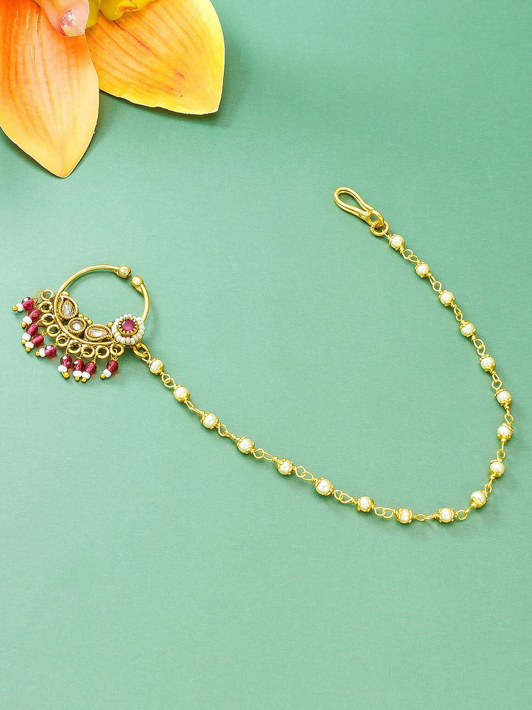 

aadita Gold-Toned White & Red Pearl Studded Nosepin