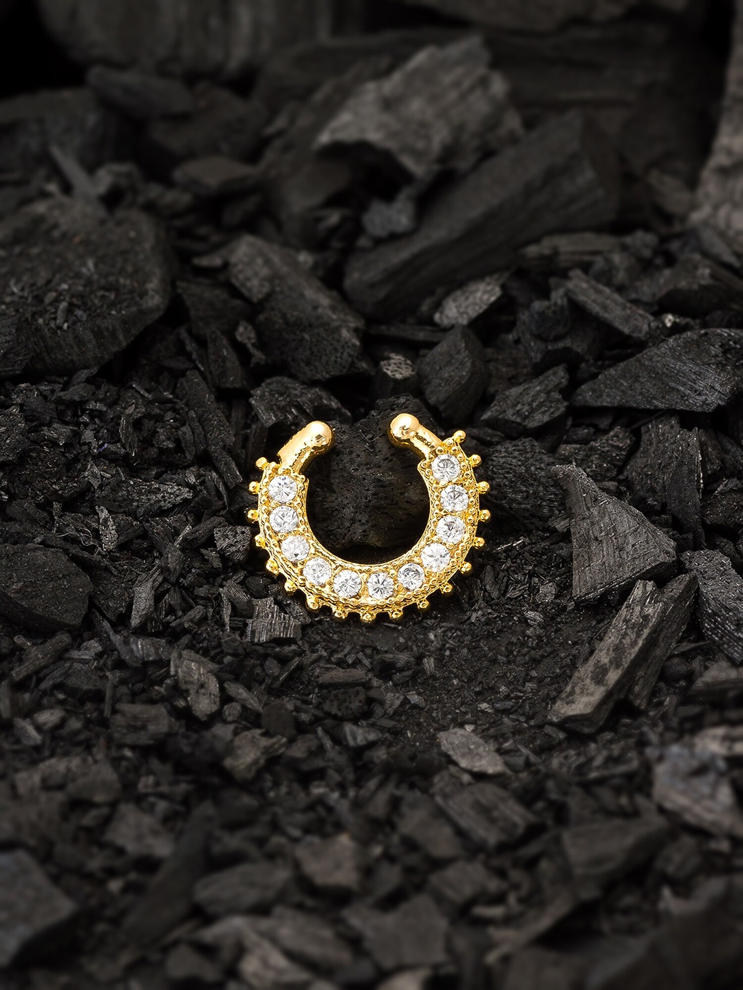 

aadita Gold-Plated White AD Studded Nosepin