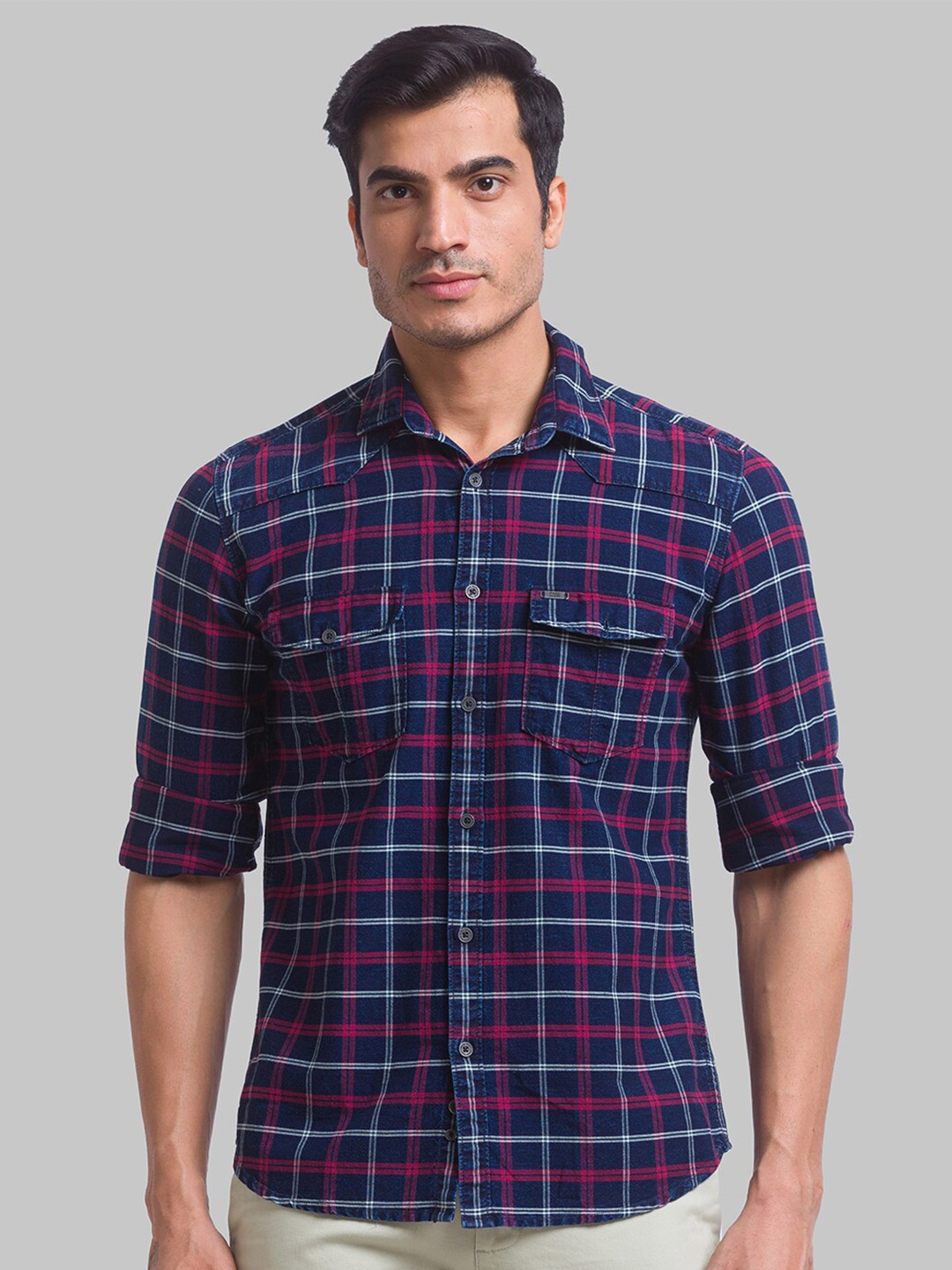 

Parx Men Blue Slim Fit Checked Casual Shirt