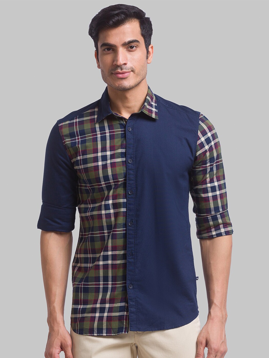 

Parx Men Green Slim Fit Tartan Checks Checked Casual Shirt