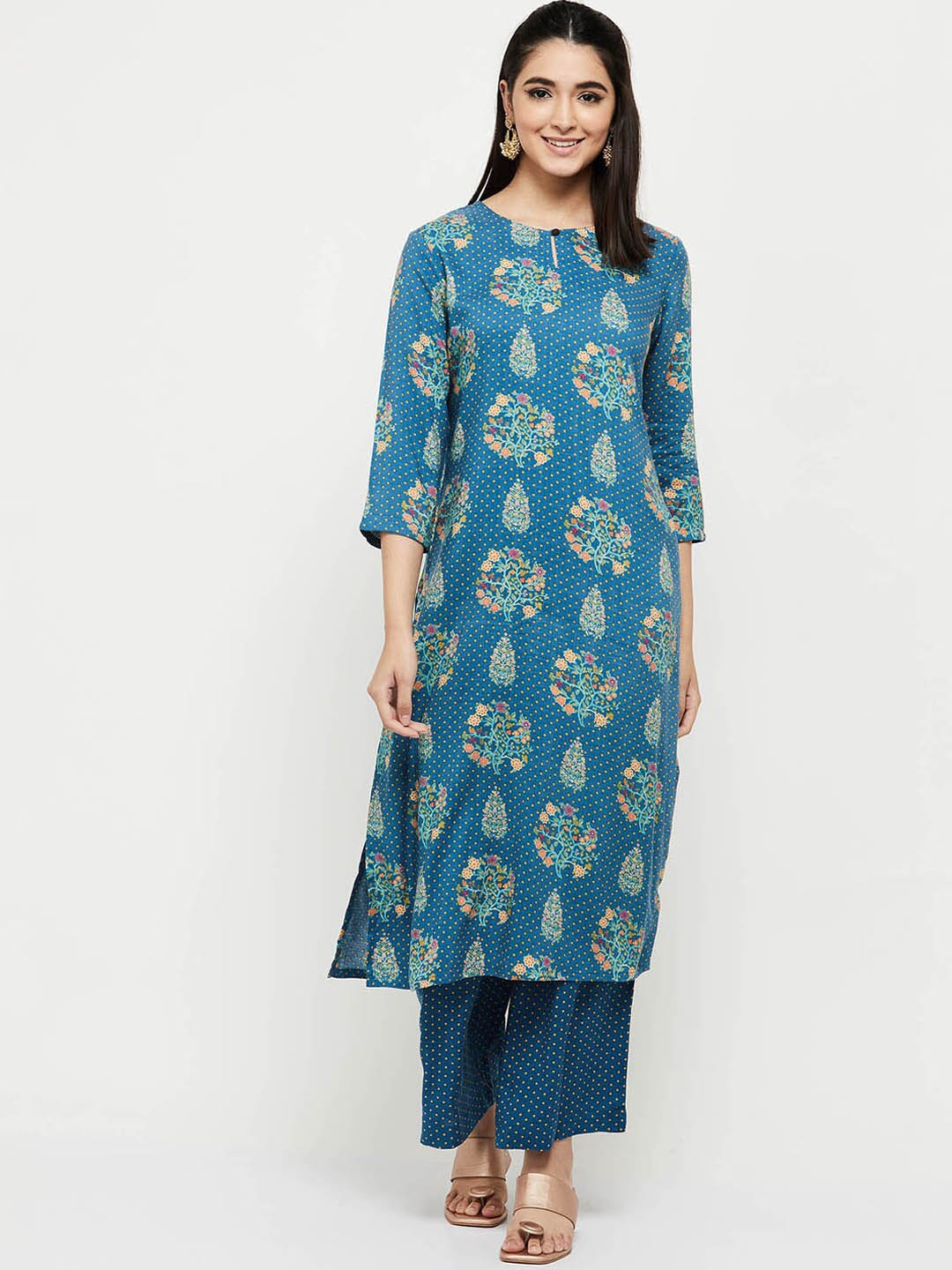 

max Women Blue Floral Printed Kurta with Palazzos